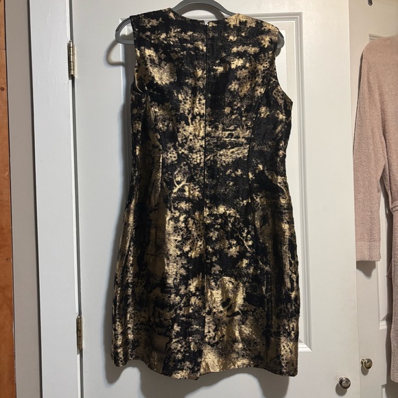 Oscar de la Renta Black and Gold Dress - Picture 3 of 14